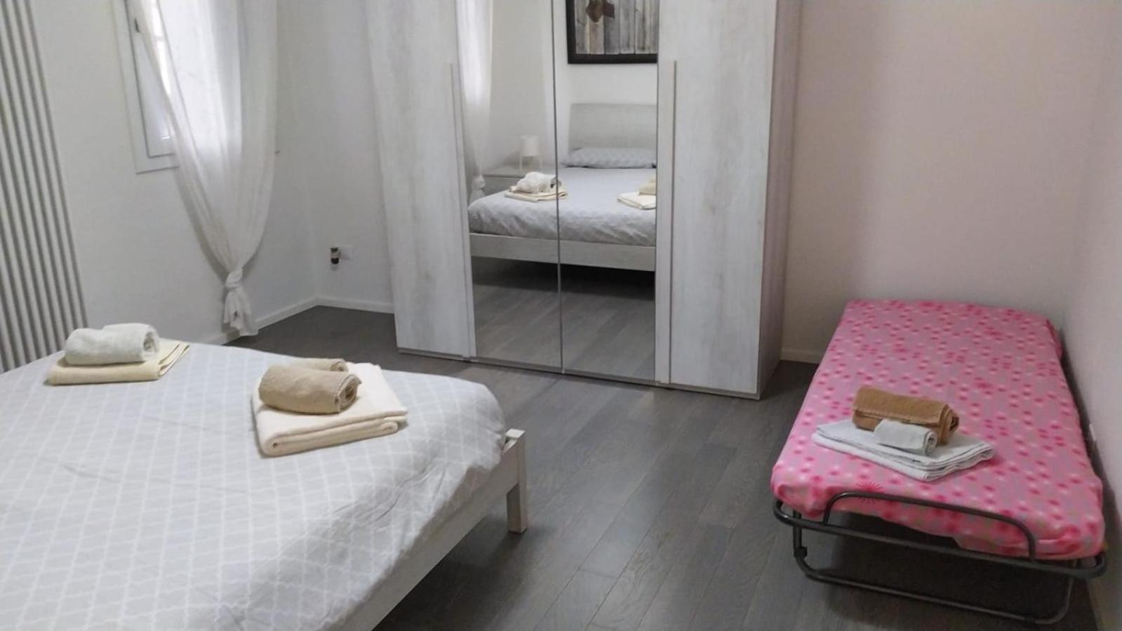 Momy House Appartement San Donà di Piave Kamer foto